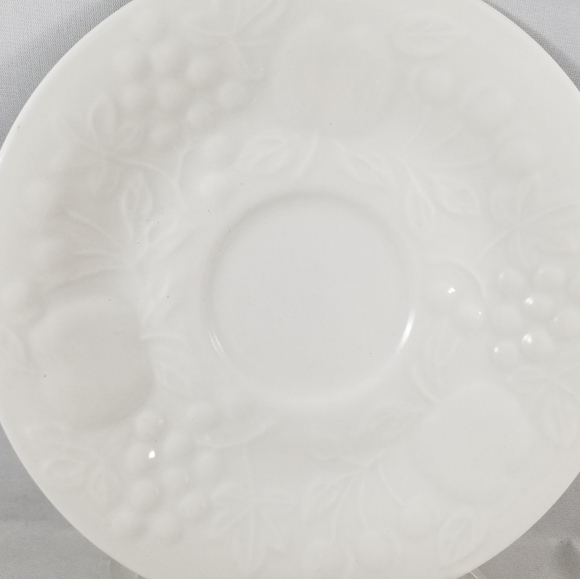 Gibson Housewares Flourish Embossed White Fruit Cup and Saucer Set - Picture 5 of 12